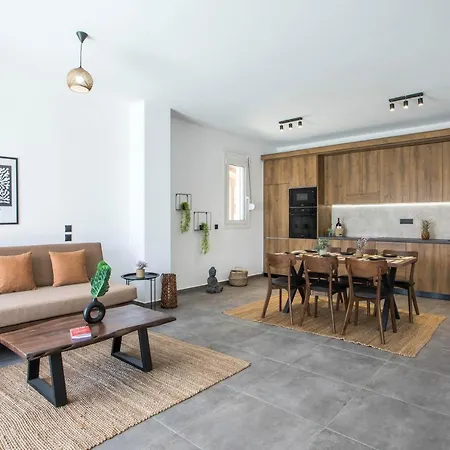 Tranquila Rhodes Willa