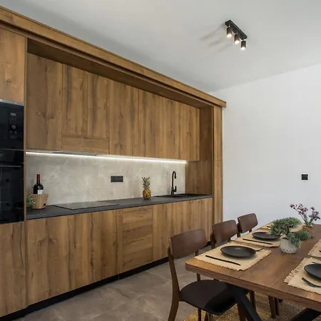 Tranquila Rhodes * Psinthos