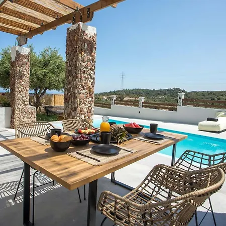 Tranquila Rhodes Villa *