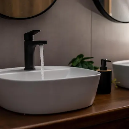 Willa Tranquila Rhodes