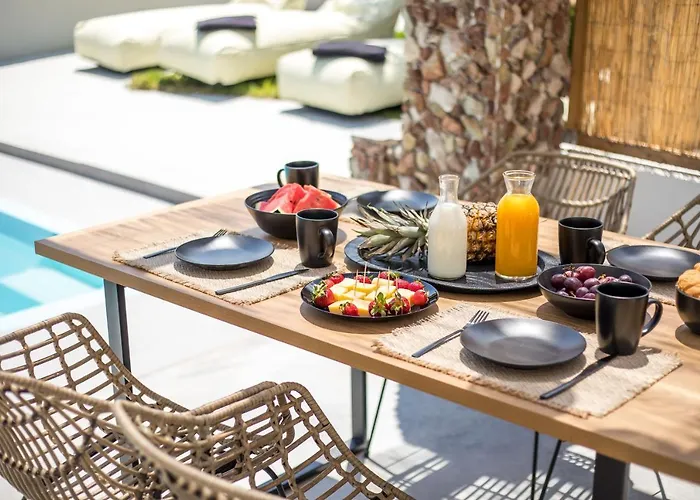 Tranquila Rhodes Villa