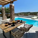 Tranquila Rhodes Vilă