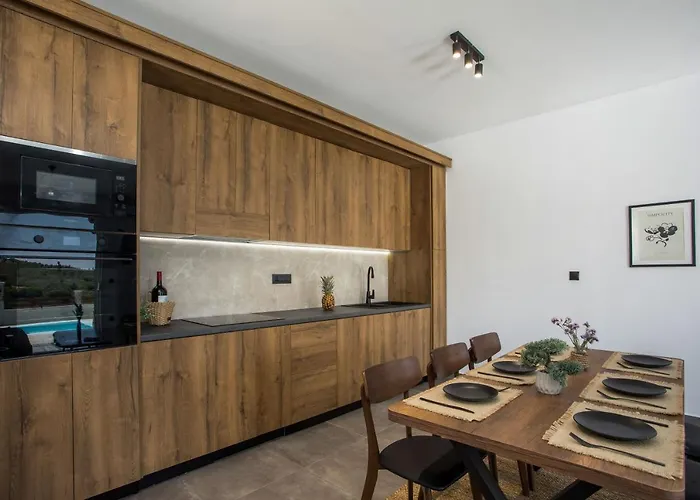 Tranquila Rhodes * Psinthos