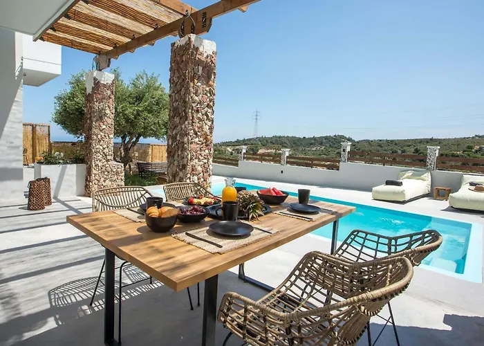 Tranquila Rhodes Villa *