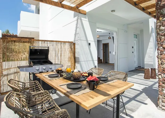 Tranquila Rhodes Villa *