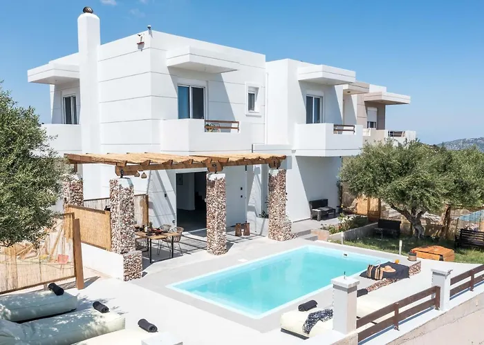 Tranquila Rhodes Villa